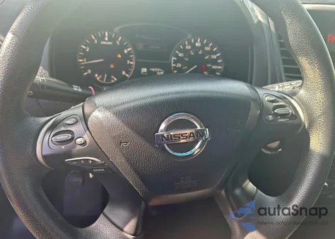2014 Nissan Pathfinder S z USA, uszkodzony, nr VIN 5N1AR2MN0EC731041